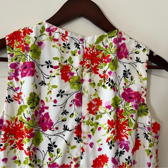 Emma & Michele Sleeveless Floral Neckline Ruffle Dress Women’s Size 10 - Picture 8 of 16